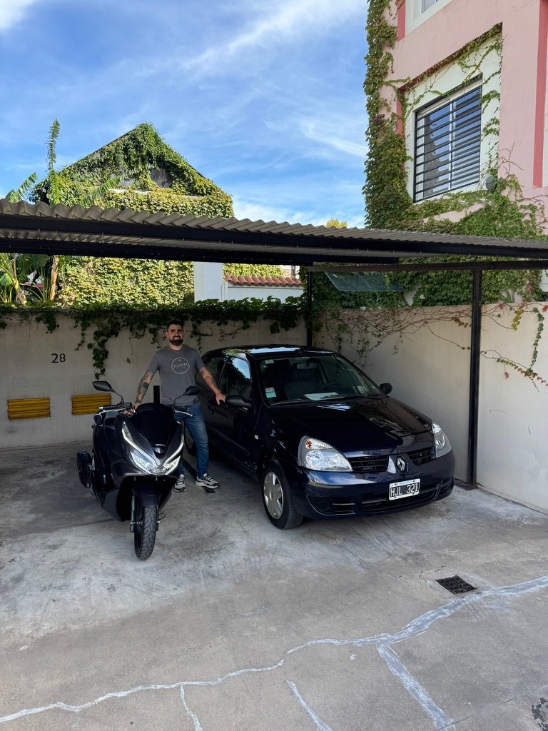 Renault Clio + Honda PCX